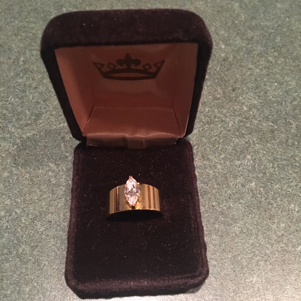 Women’s faux diamond ring, size 8